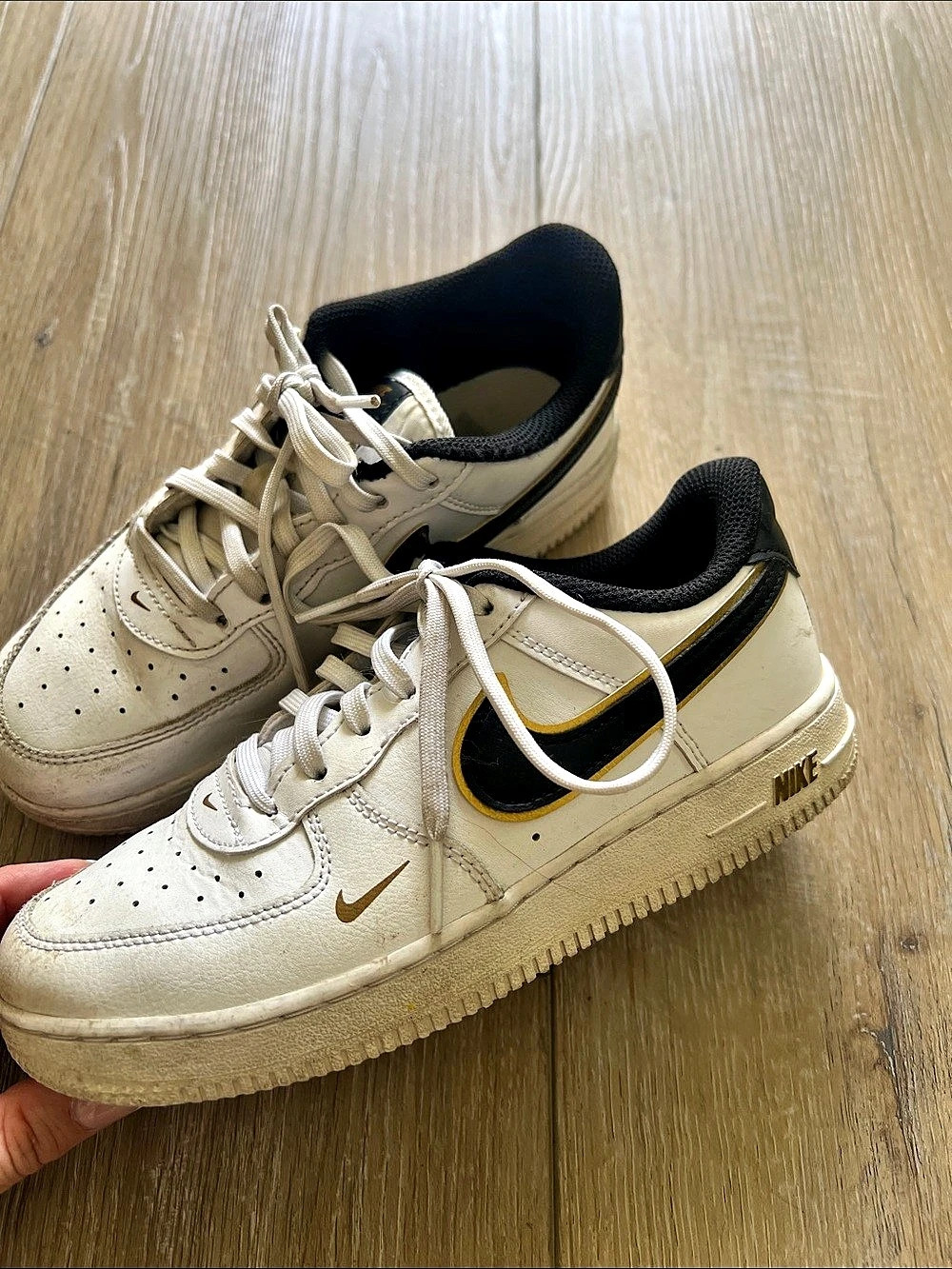 Nike Air Force 1 Sneakers White & Black US 2.5Y